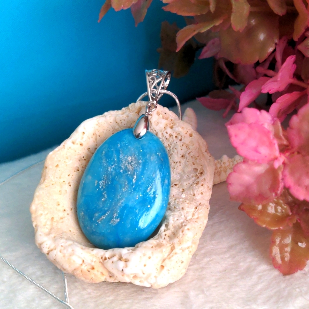 Blue Faux Stone Oval Necklace
